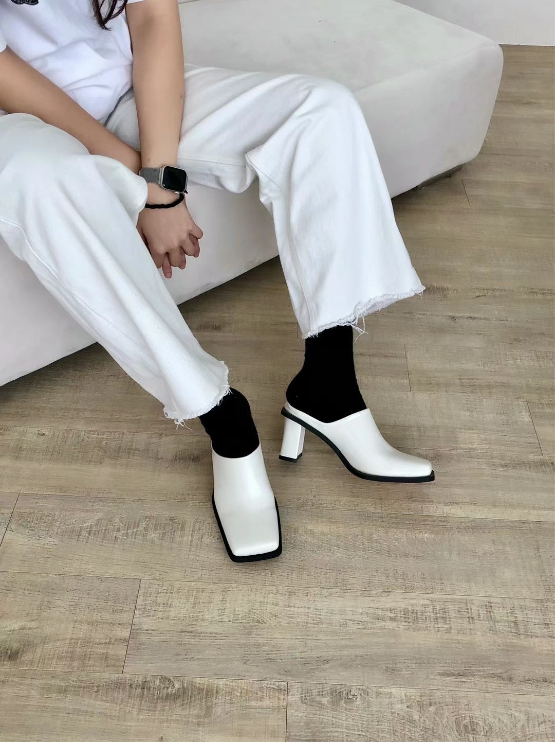 SQUARE TOED MULES