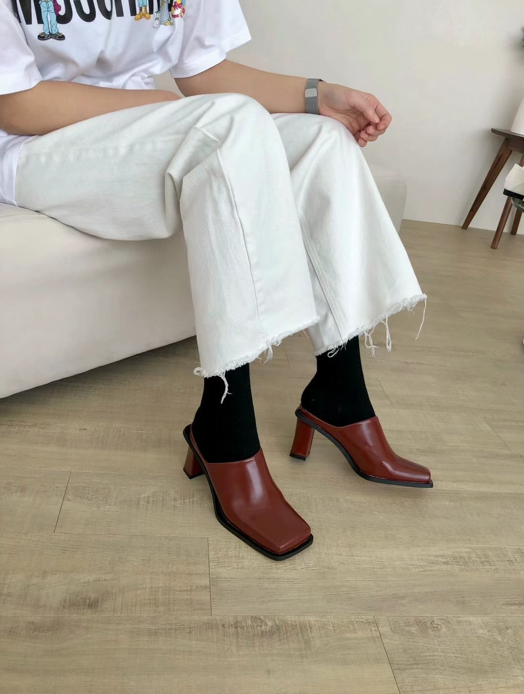 SQUARE TOED MULES
