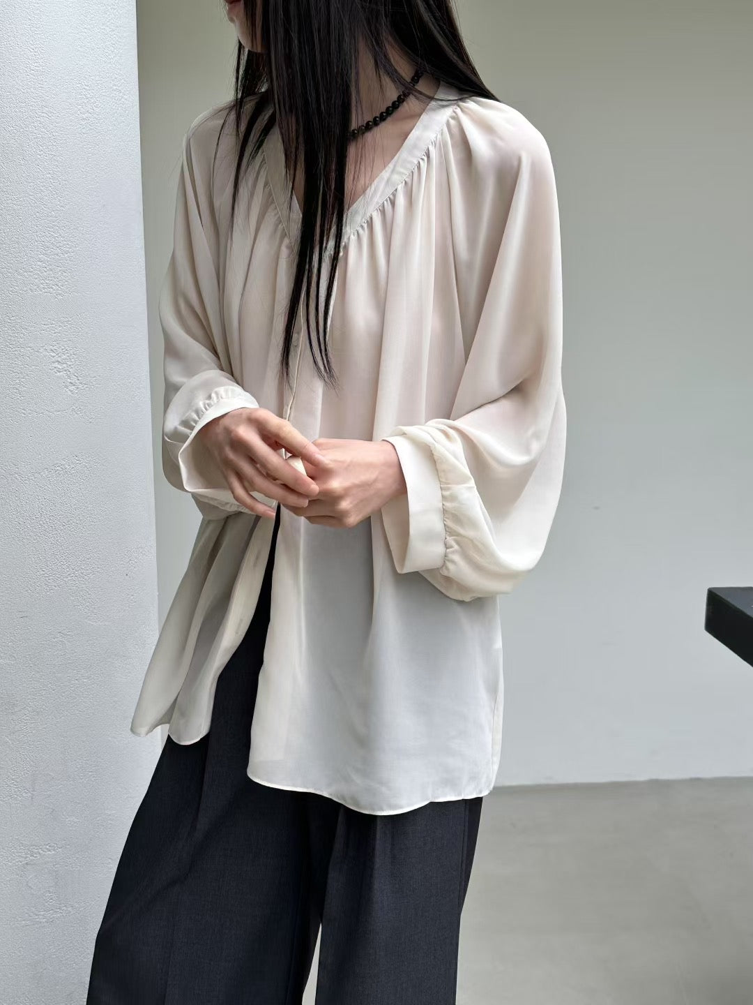 STREAM FLOW RELAXED BLOUSE