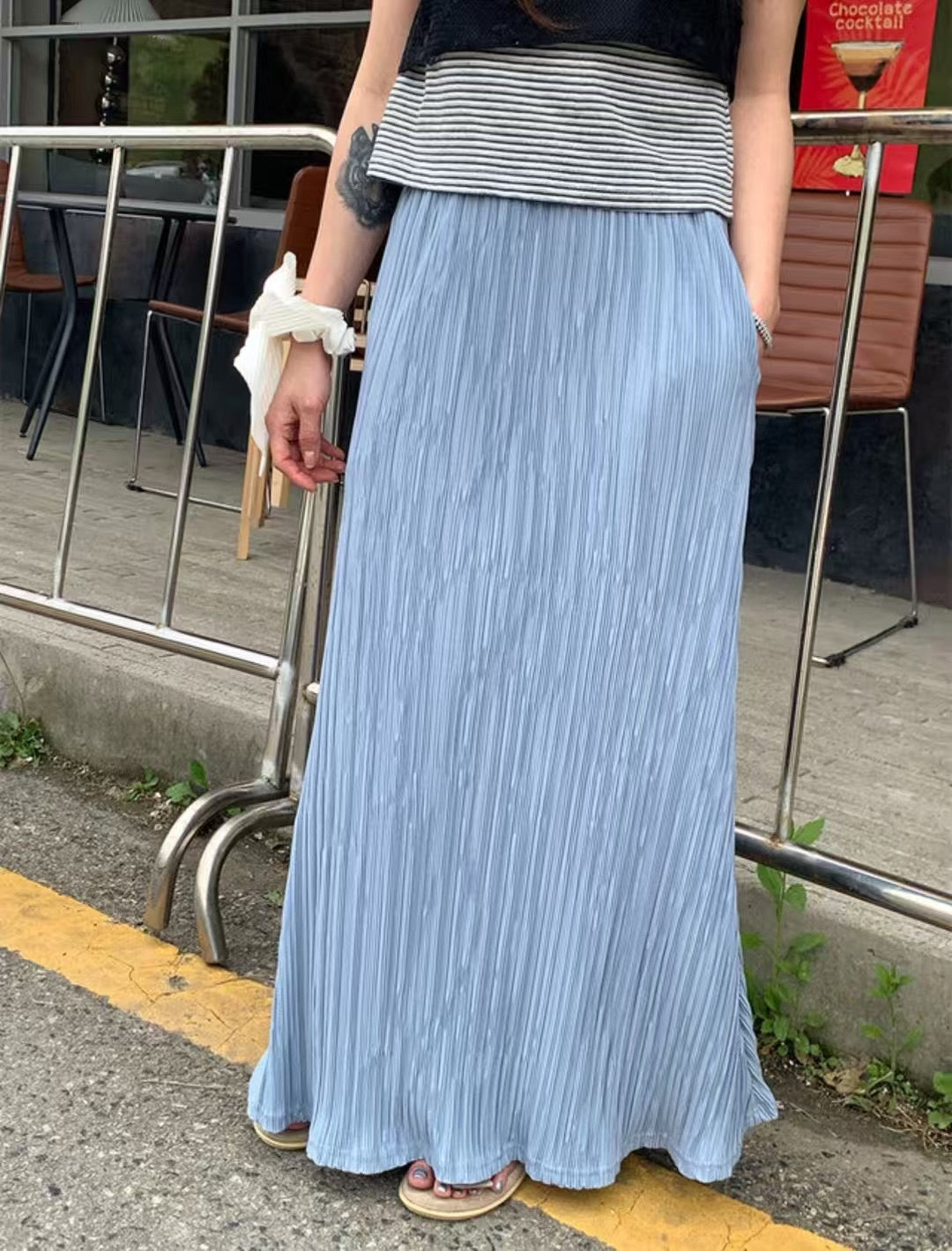 STRETCHY RIBBED SKIRT