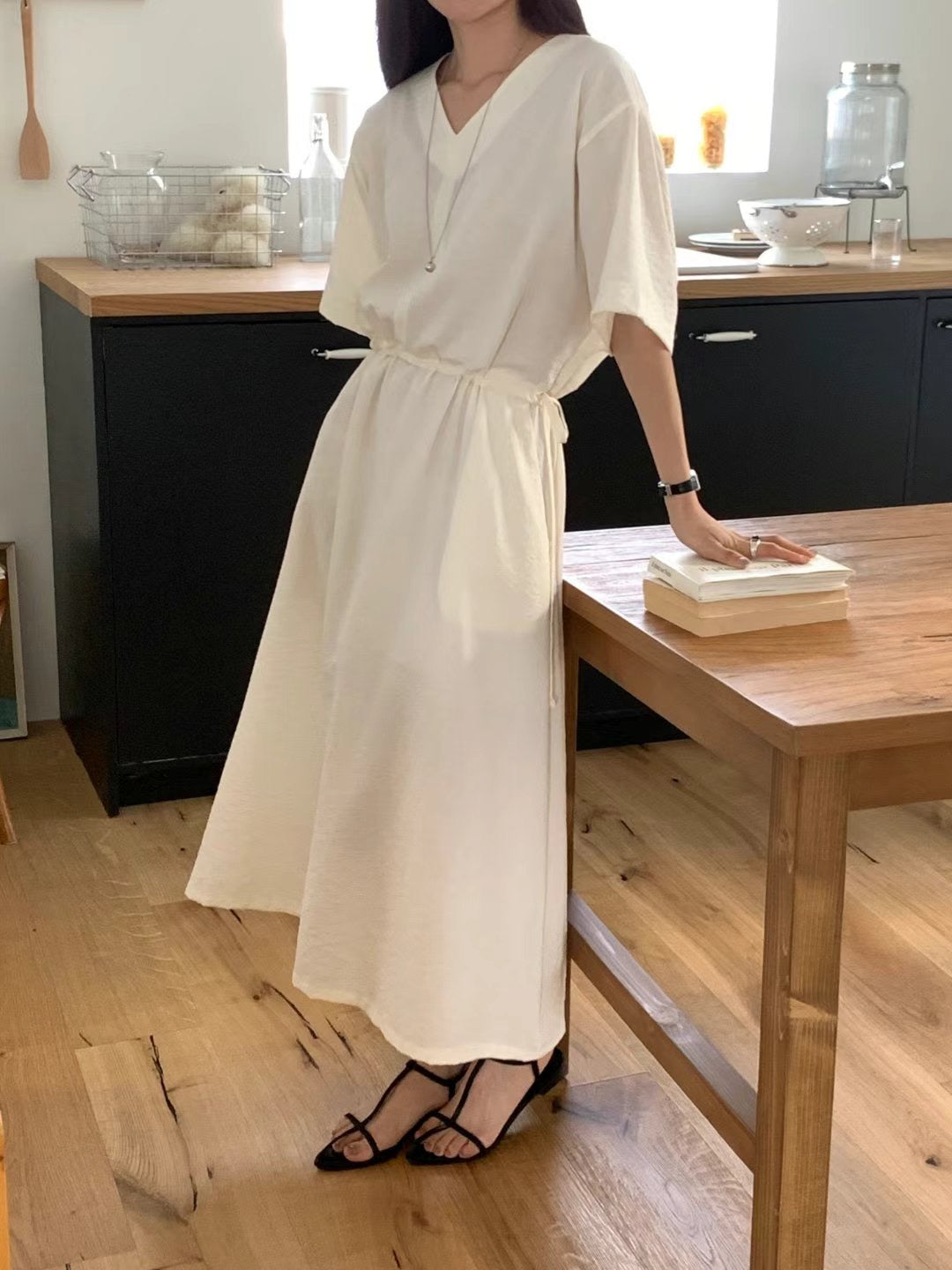 CASUAL CHARM MIDI DRESS