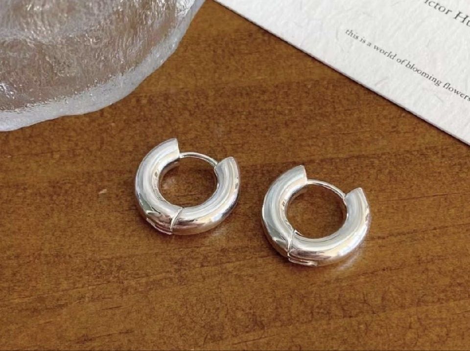 925 THICK ROUND EARRINGS