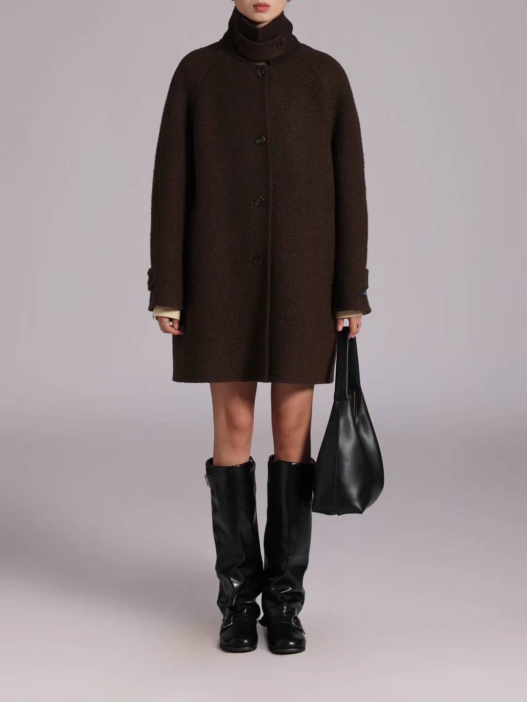 BUTTON UP WOOL BLENDED COAT