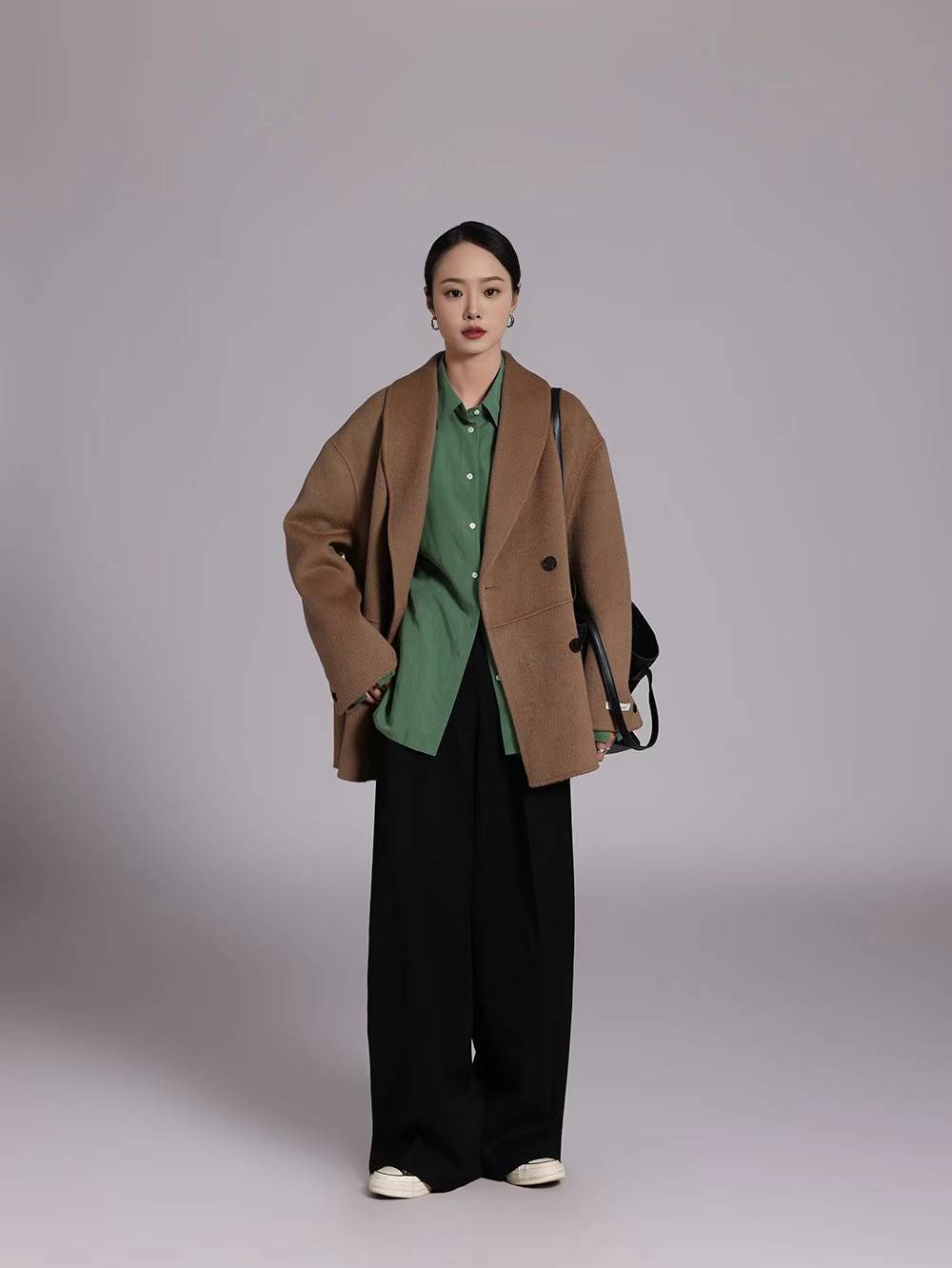 DOUBLE BREASTED WOOL BLENDED COAT