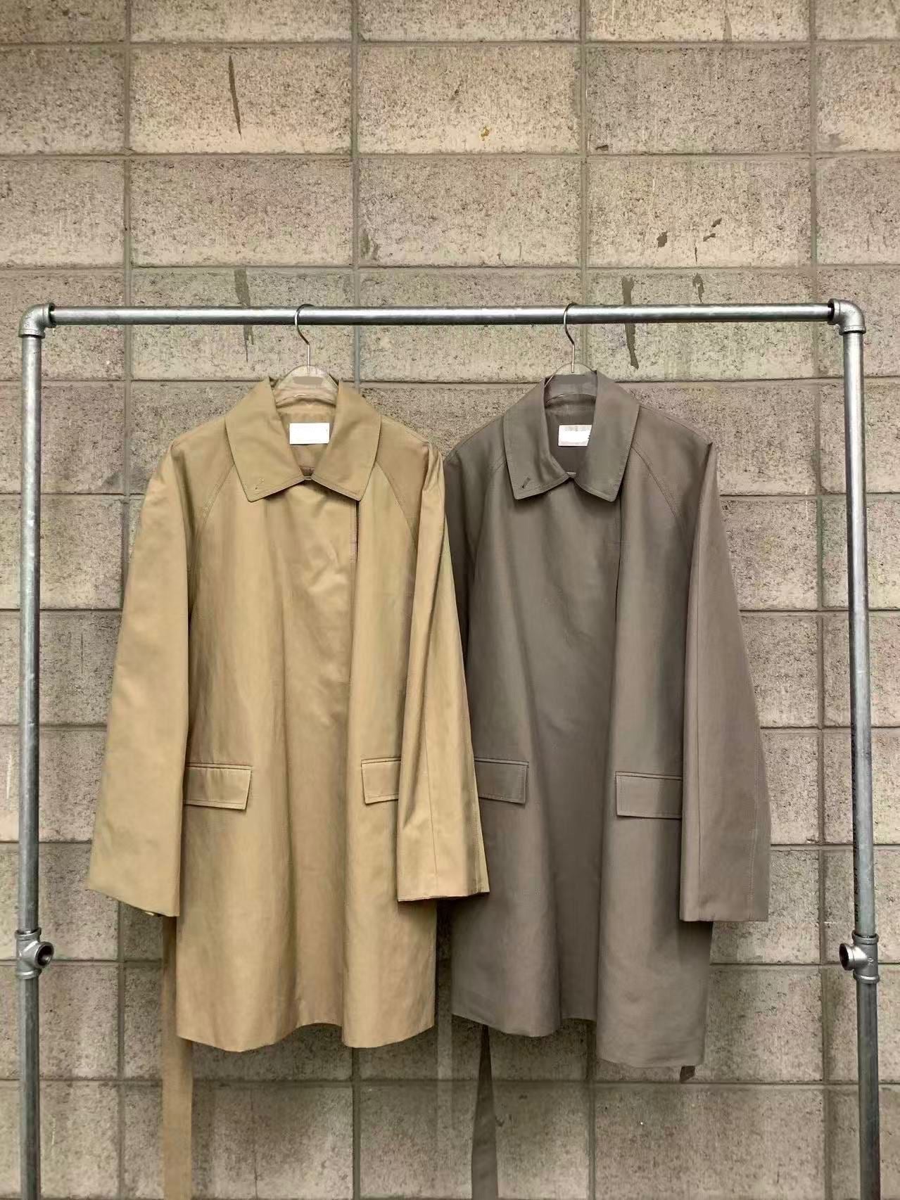 CLASSIC COLLAR BELTED TRENCH