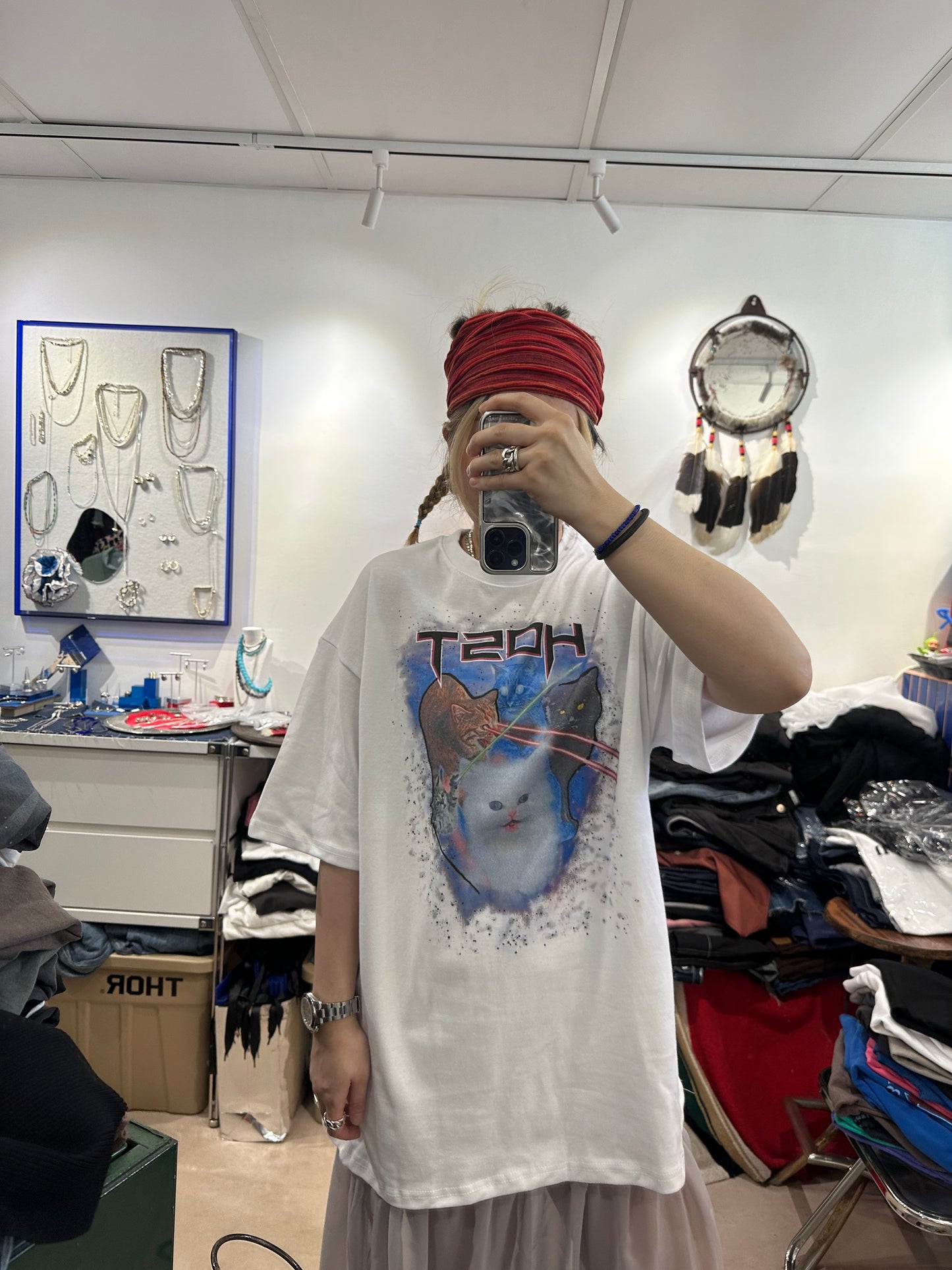 HOST CAT TEE