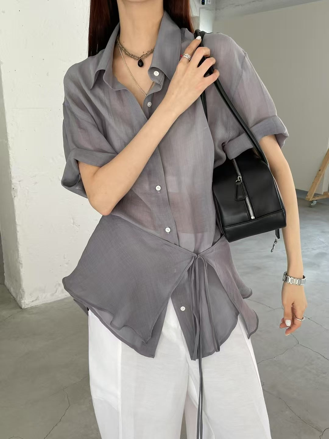 FLOWY WAIST STRAP SHIRT