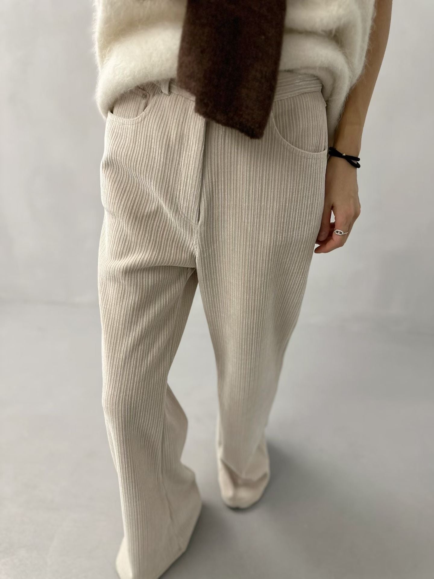 WIDE-LEG CORDUROY FLARED PANTS