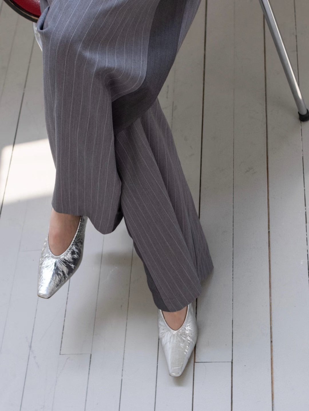 ELEGANT LOUNGE PINSTRIPES PANTS