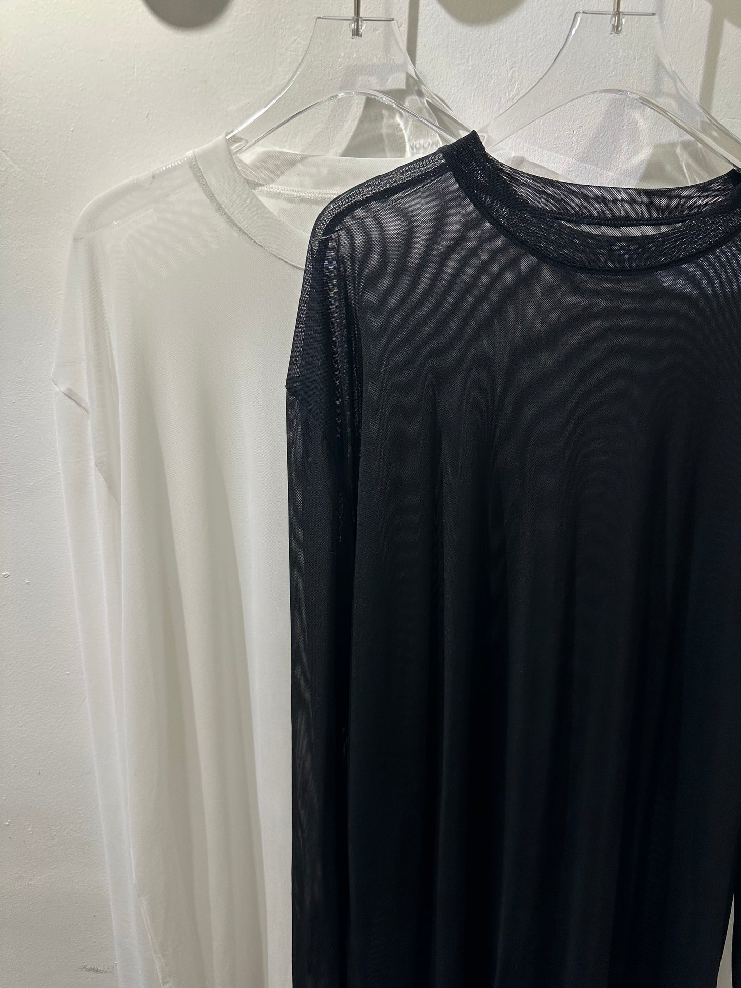 • FUSSY MADE • SHEER MESH LONG TOP