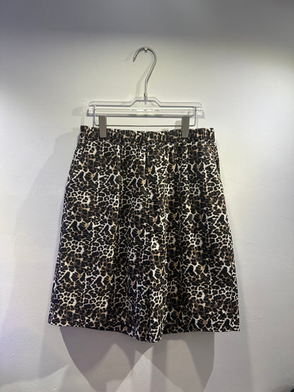 • FUSSY MADE • RELAXED CHINO SHORTS