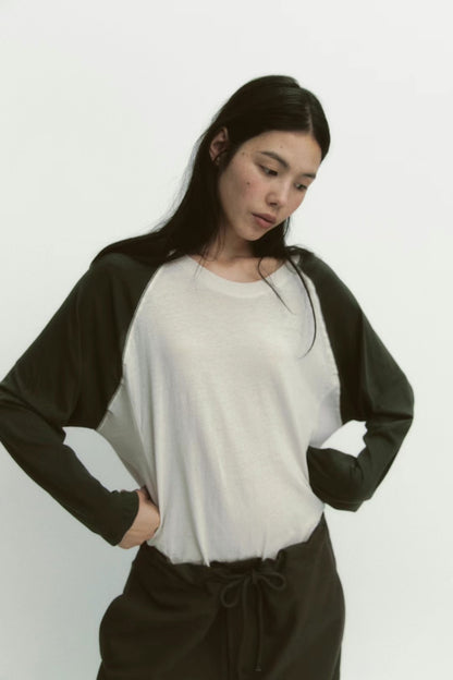 LOOSE CUT RAGLAN TEE
