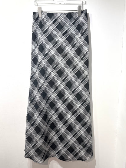 CLASSIC PLAID CHECK SKIRT