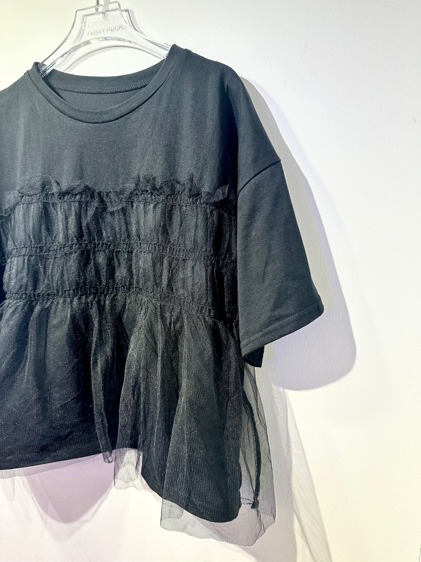 RUFFLE TRIM MESH OVERLAY TOP