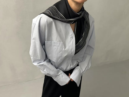 TIMELESS V NECK SHIRT