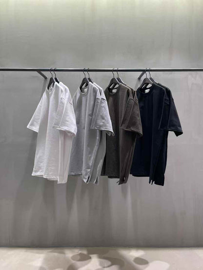 ROOMY SPLIT HEM TEE
