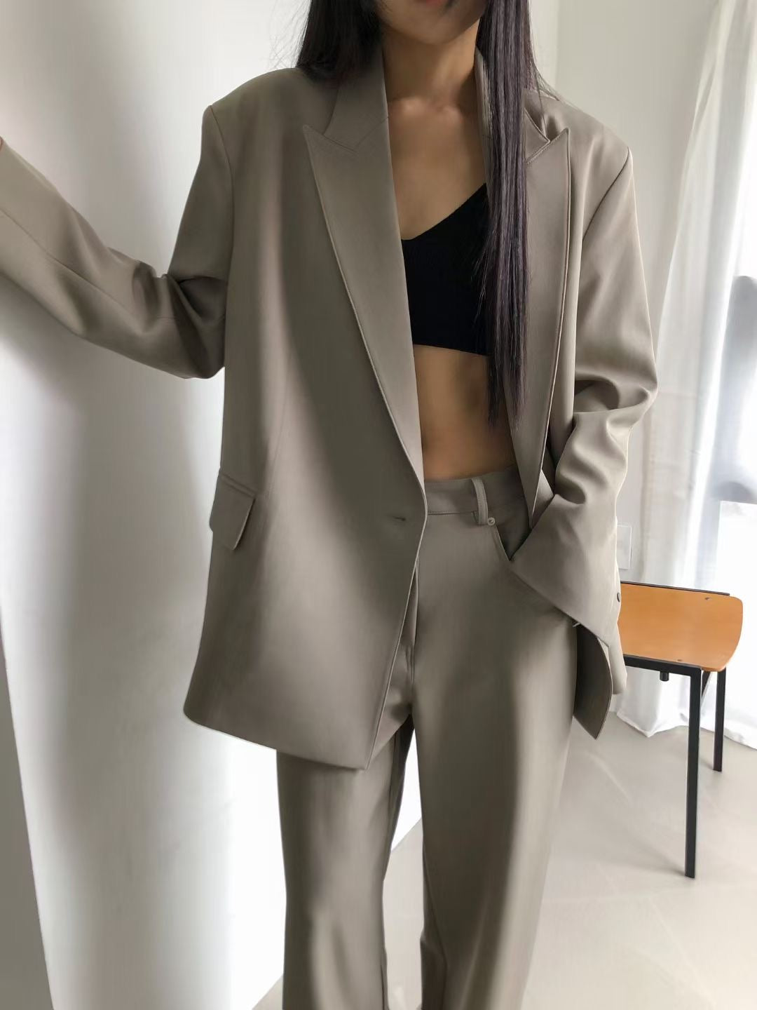 DOUBLE BREASTED STRUCTURED BLAZER