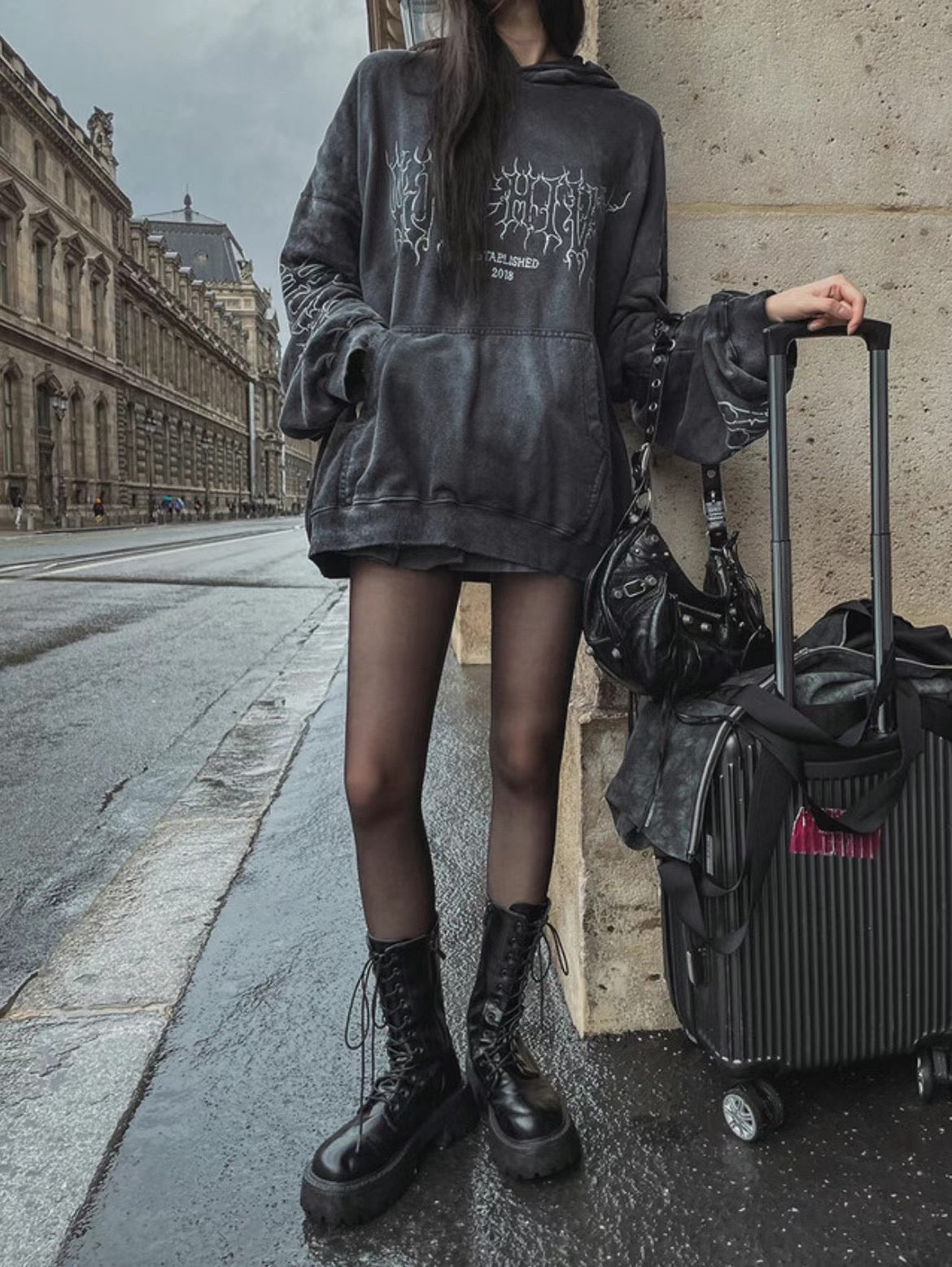 !!!EARLYBIRD SPECIAL OFFER until Sunday!!! ARCHIVE THORNS HOODIE