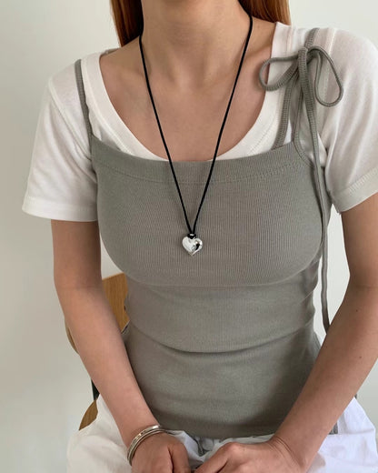 LONG HEART NECKLACE