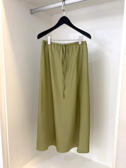 CLASSIC SATIN SKIRT