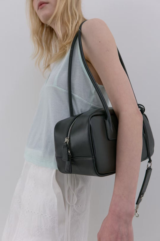 CALF LEATHER BAGUETTE BOXY HANDLE BAG