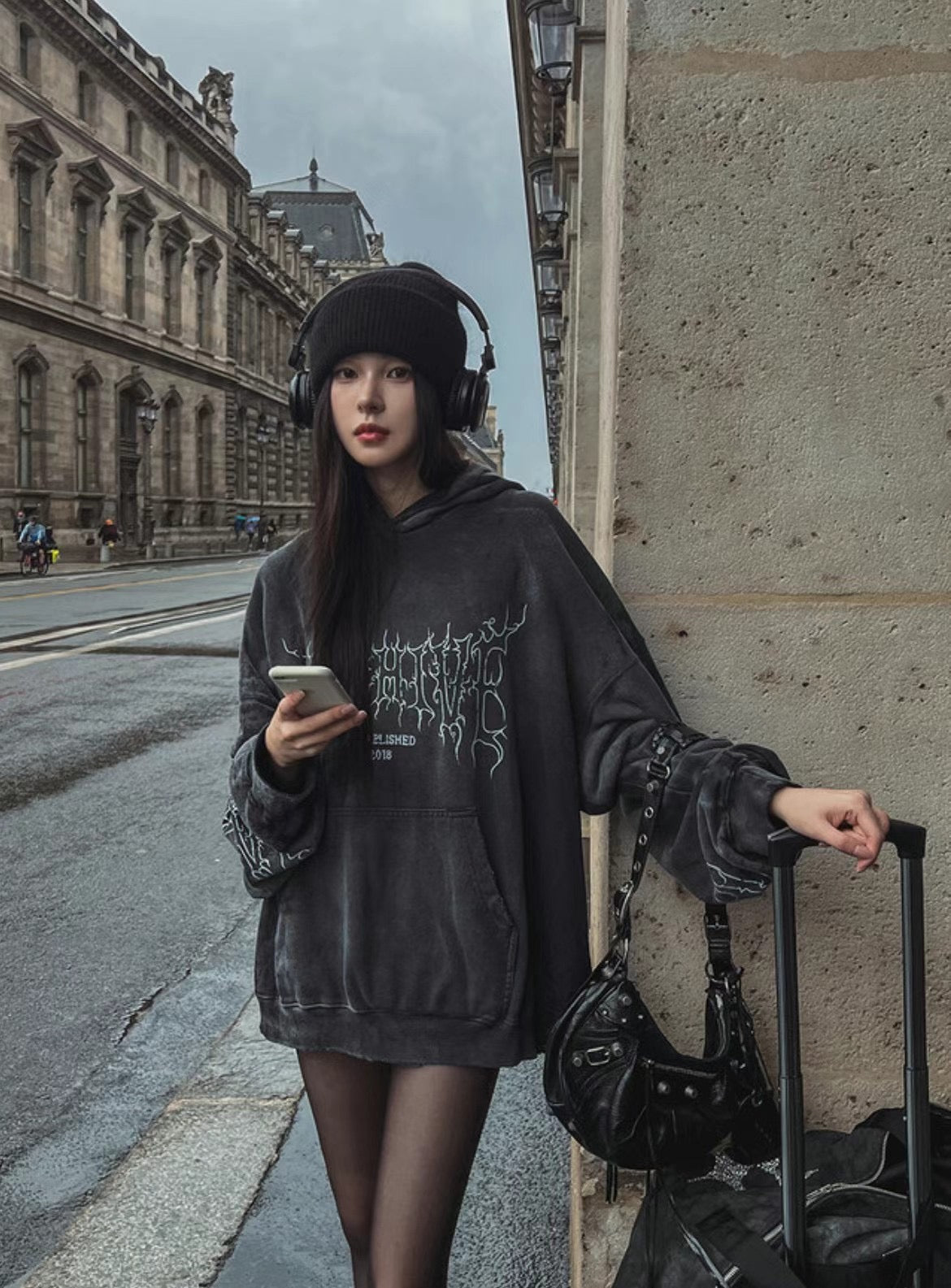 !!!EARLYBIRD SPECIAL OFFER until Sunday!!! ARCHIVE THORNS HOODIE