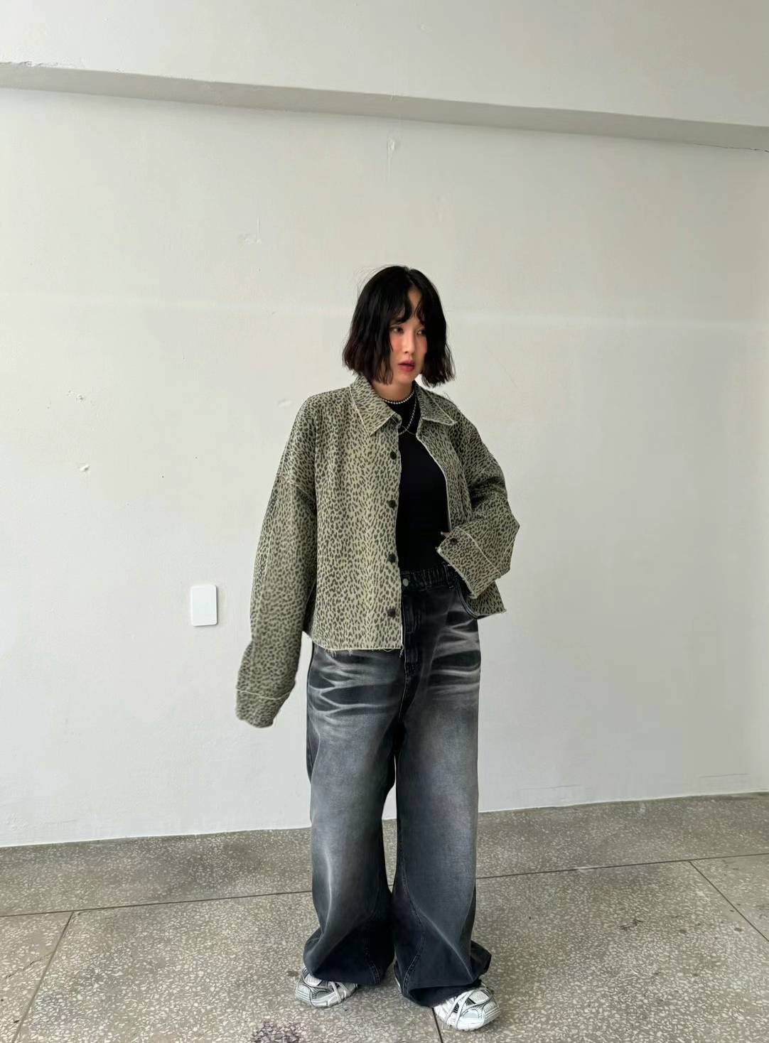 LEOPARD CROP JACKET