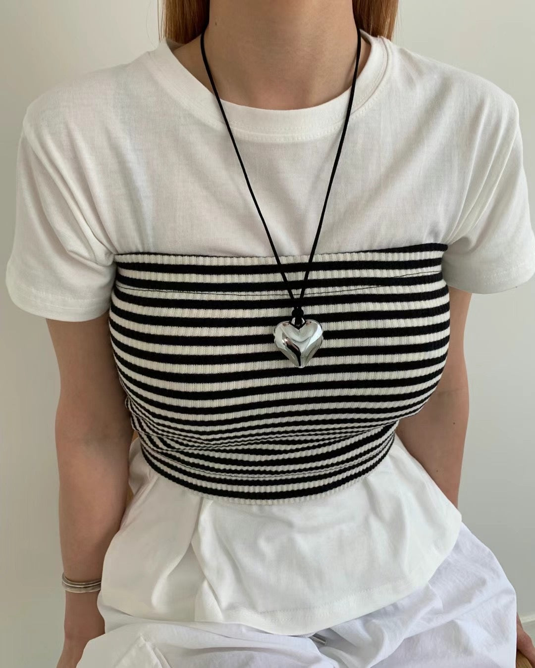 LONG HEART NECKLACE