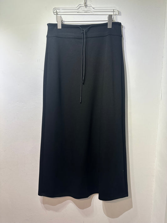 STRETCHY COMFY SKIRT