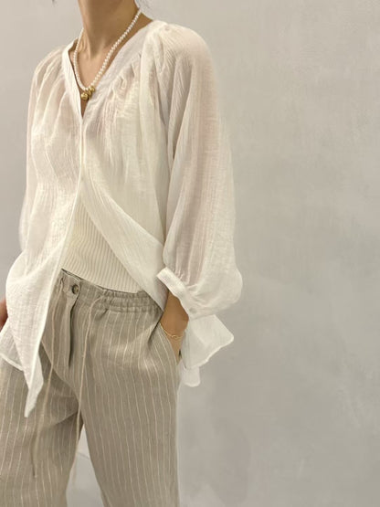 V NECK STRAIGHT GRAIN SHIRT