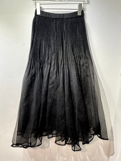 ETHEREAL BLACK PLEAT SKIRT