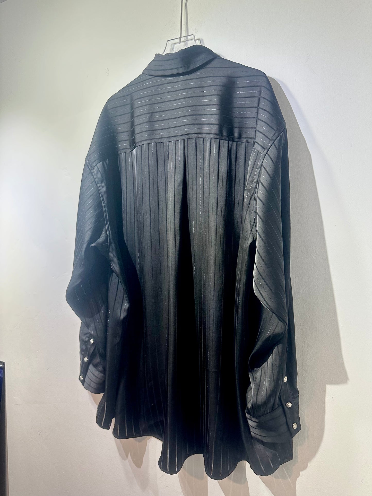 • FUSSY MADE • SILKY BLENDED VER STRIPES SHIRT