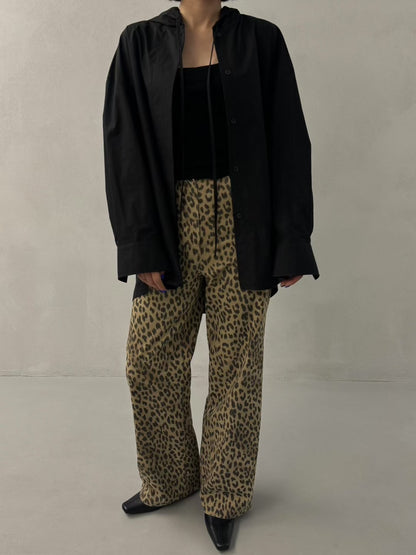 STYLISH LEOPARD PATTERN JEANS