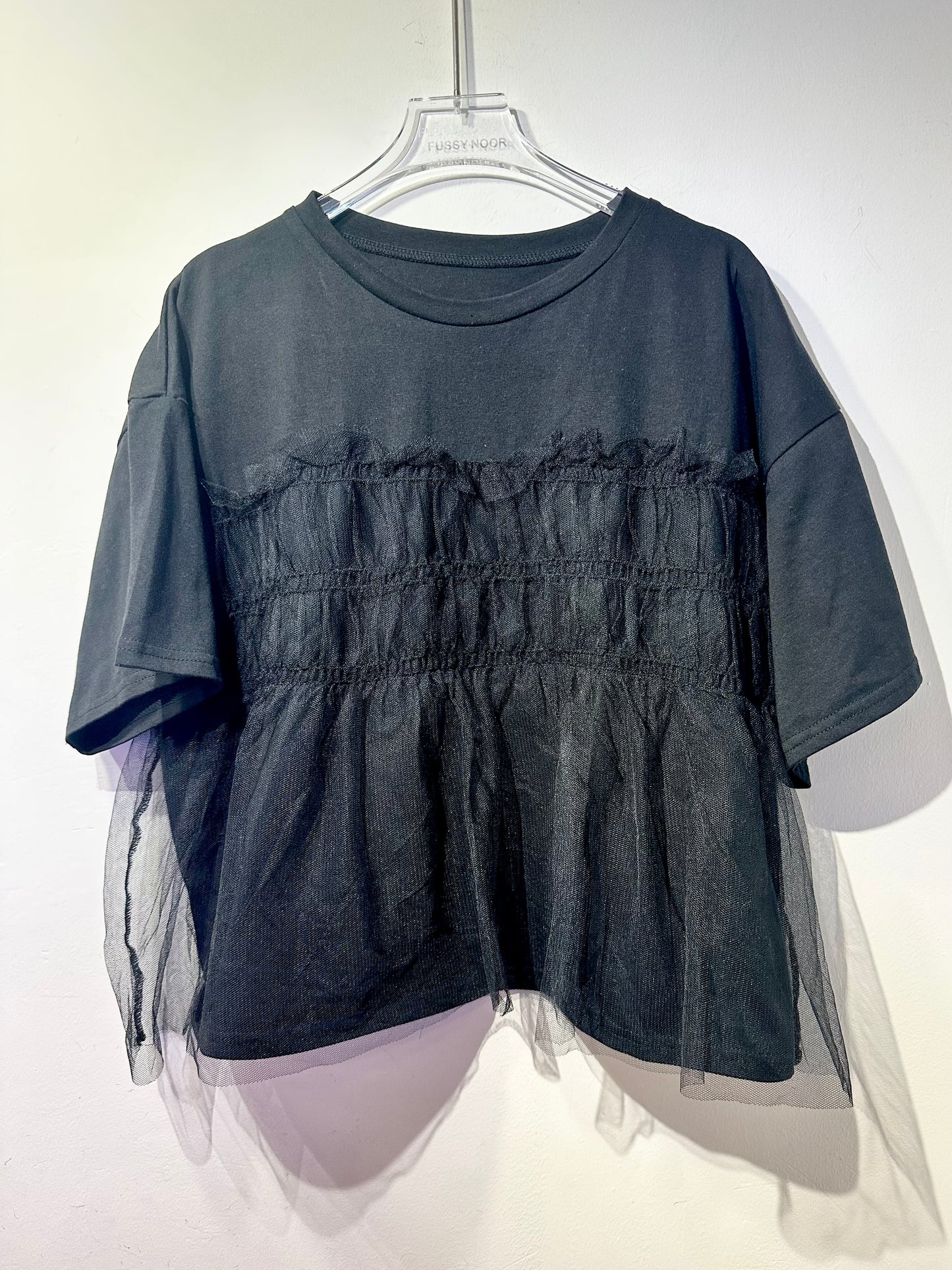 RUFFLE TRIM MESH OVERLAY TOP