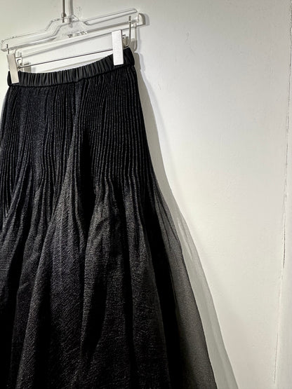 ETHEREAL BLACK PLEAT SKIRT