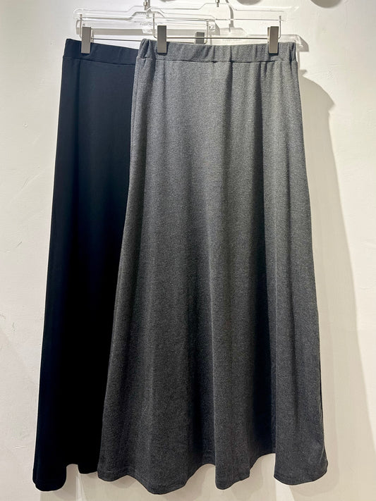SMOOTH FLARE COTTON SKIRT