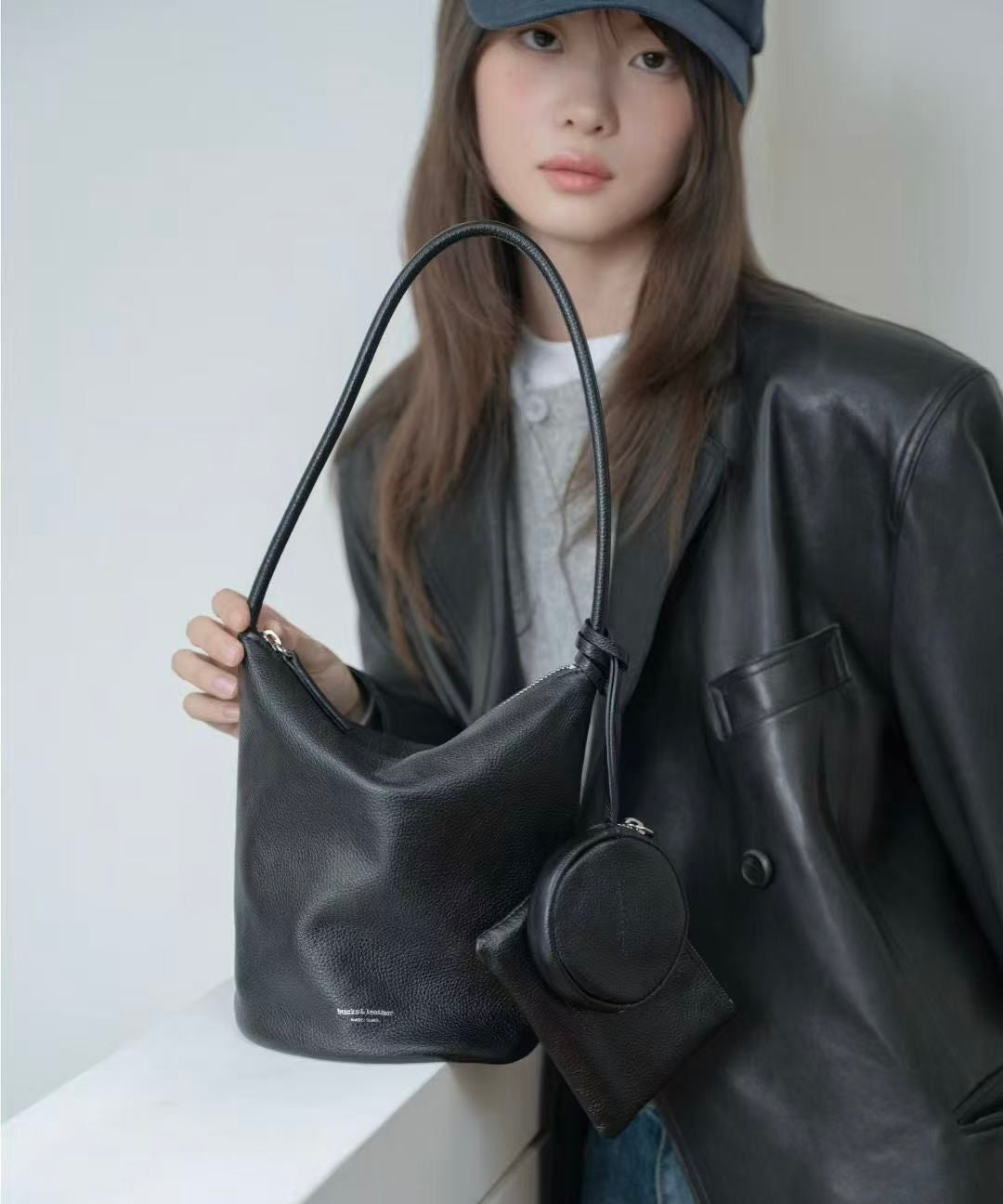 CALF LEATHER ZIP HOBO BAG WITH MINI POUCH