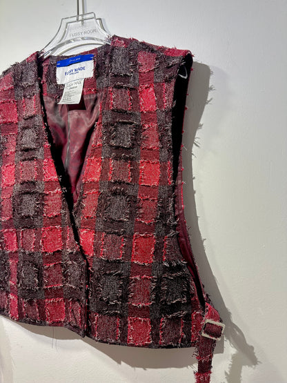 • FUSSY MADE • STRAPPED LAYERING VEST - RED FLUFFY CHECK