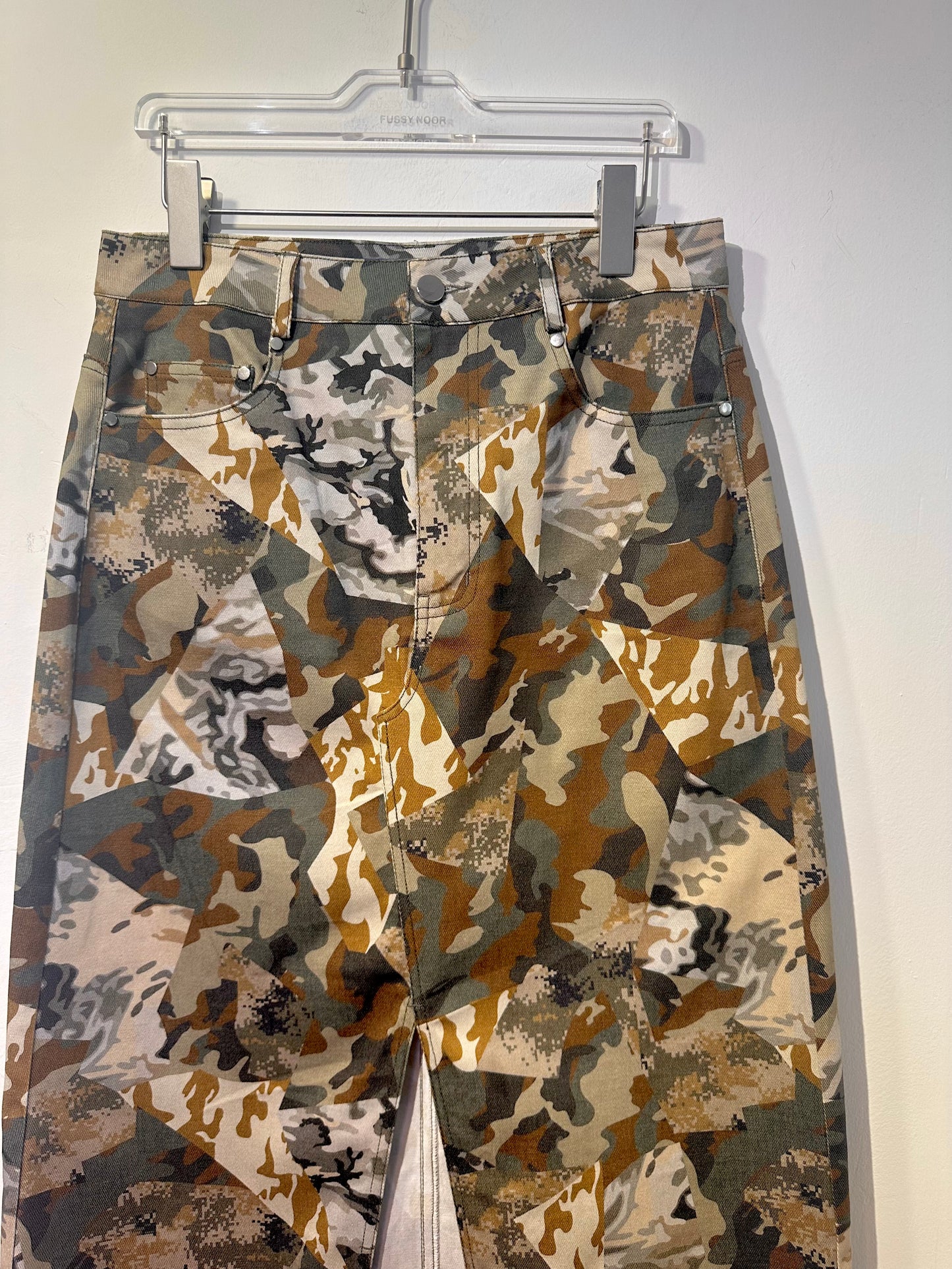 • FUSSY MADE • CAMO PATCHED SKIRT