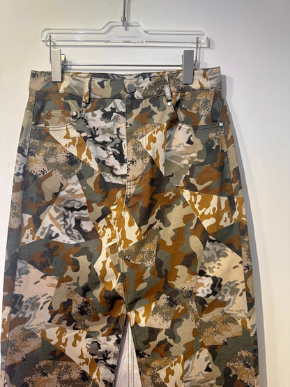 • FUSSY MADE • CAMO PATCHED SKIRT