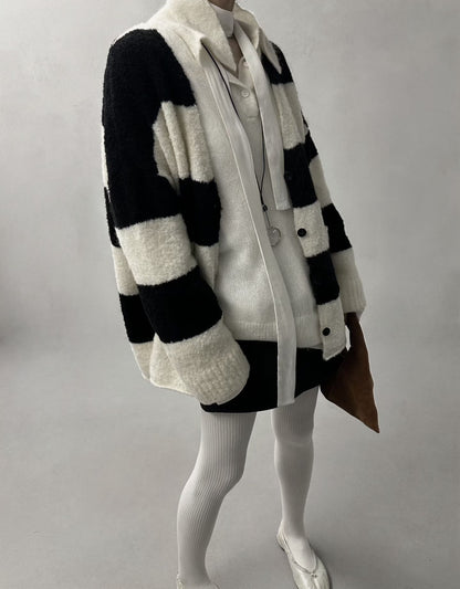 OVERSIZED STRIPED FUZZY KNIT CARDIGAN