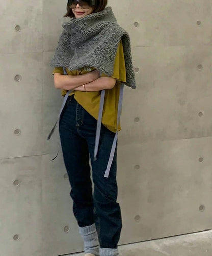 FLUFFY COLLARED SHAWL