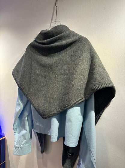 *0* TRIANGULAR KNIT SHAWL