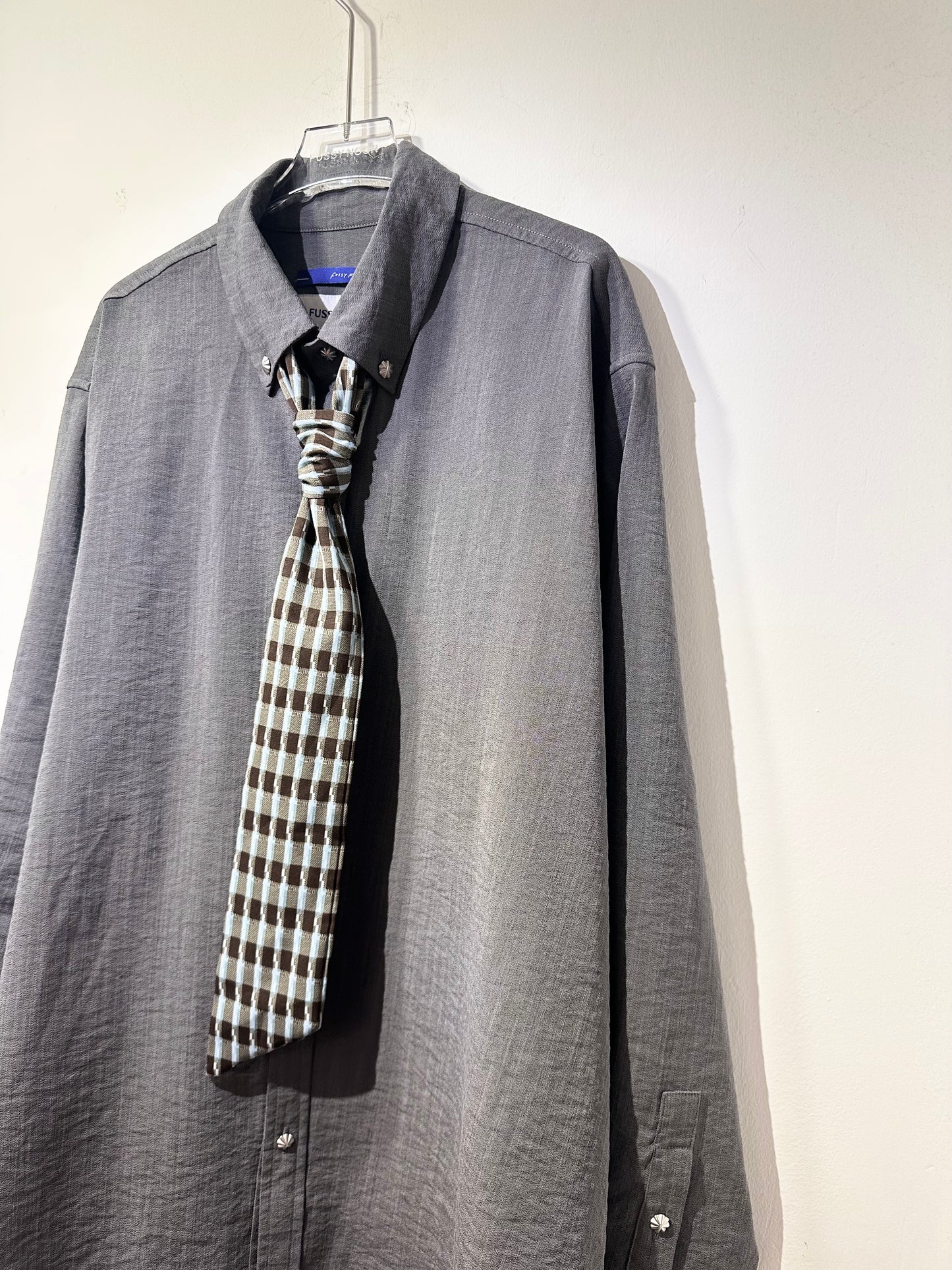 • FUSSY MADE • GRAPHITE CHAMBRAY SHIRT WITH SCARF