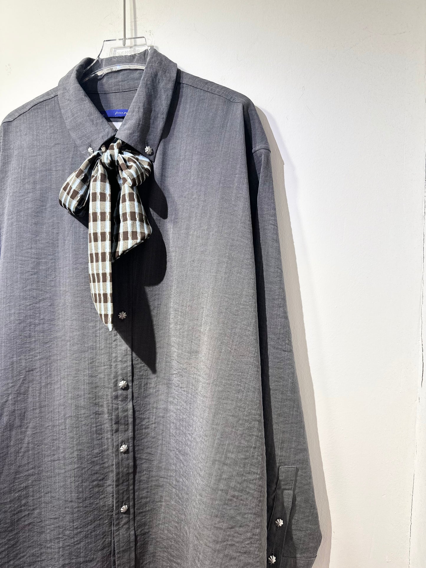 • FUSSY MADE • GRAPHITE CHAMBRAY SHIRT WITH SCARF