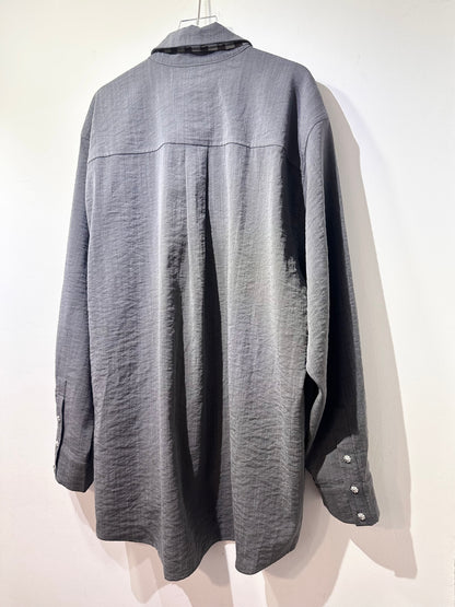 • FUSSY MADE • GRAPHITE CHAMBRAY SHIRT WITH SCARF