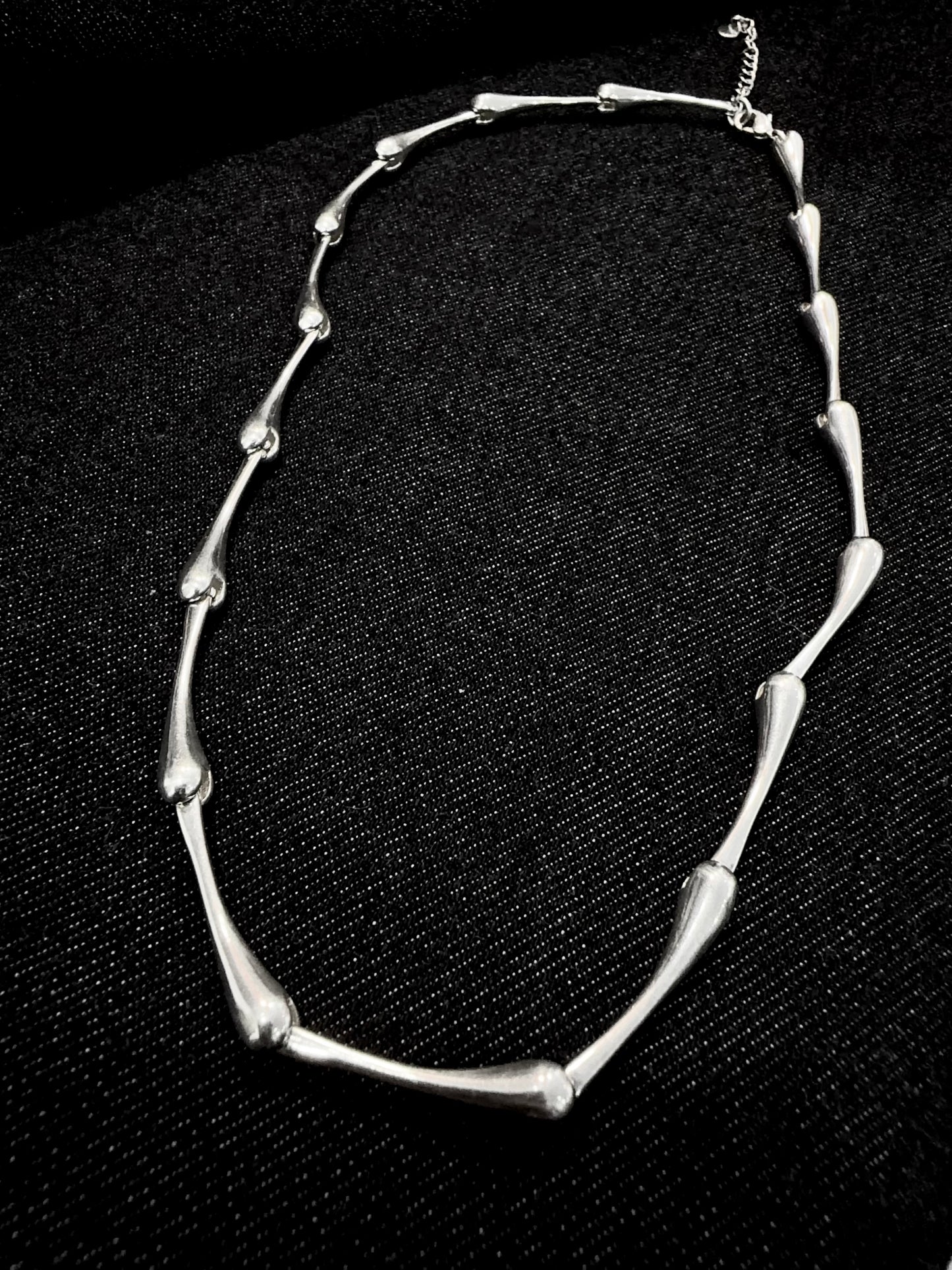 925 SILVER TEARDROP NECKLACE