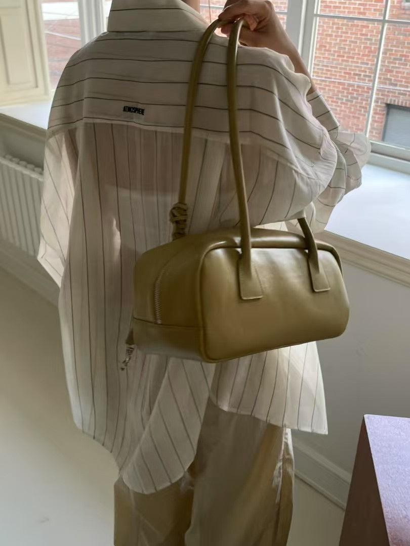 AIRY PINSTRIPE SHIRT