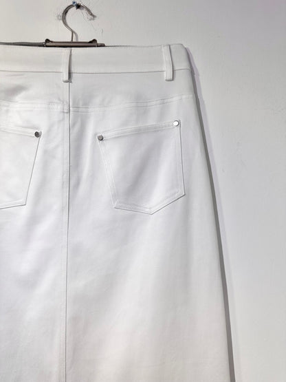 • FUSSY MADE • CLEAN BRIGHT WHITE SKIRT