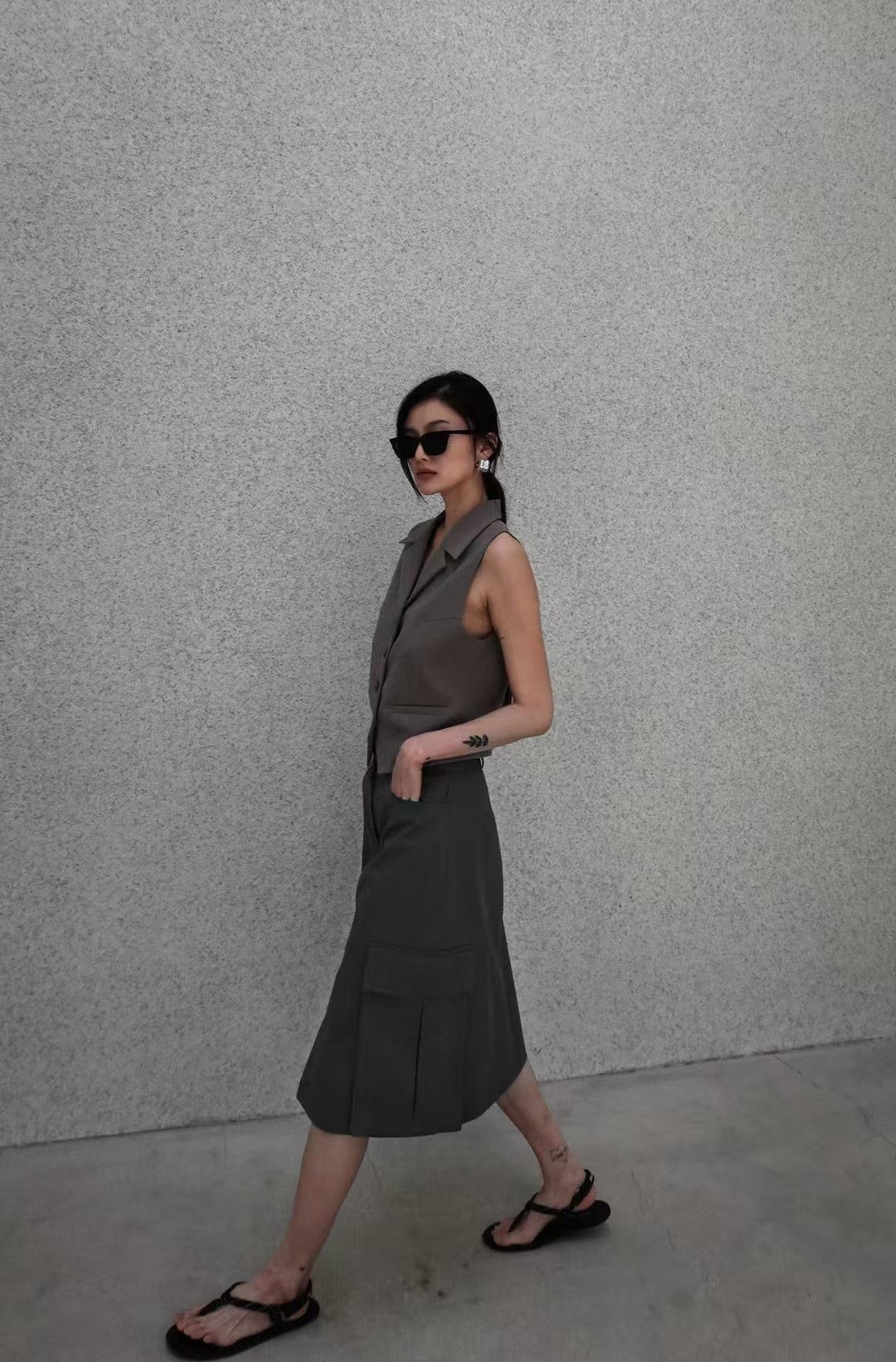 EFFORTLESS WORKWEAR SKIRT